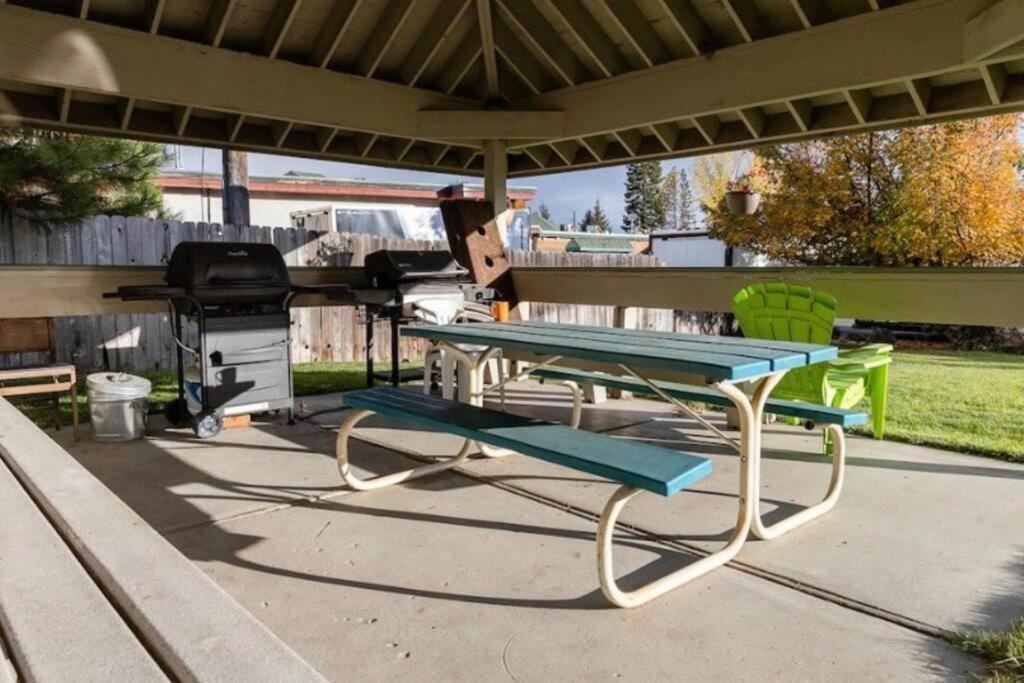 Mccall Mountain Getaway - Pet Friendly Exterior photo